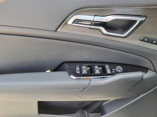 new 2024 Kia Sportage Plug-In Hybrid car, priced at $46,090