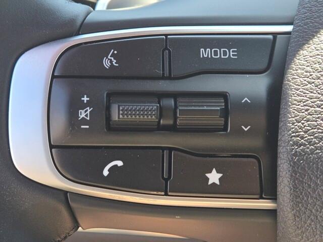 new 2025 Kia Sportage Plug-In Hybrid car, priced at $40,014