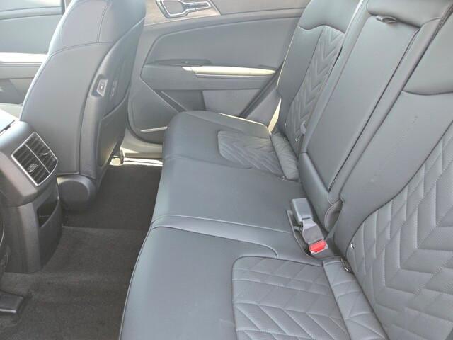 new 2025 Kia Sportage Plug-In Hybrid car, priced at $40,014