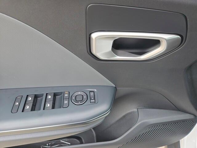 new 2025 Kia K4 car, priced at $23,422