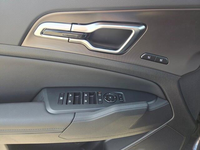 new 2026 Kia Sportage car, priced at $34,077