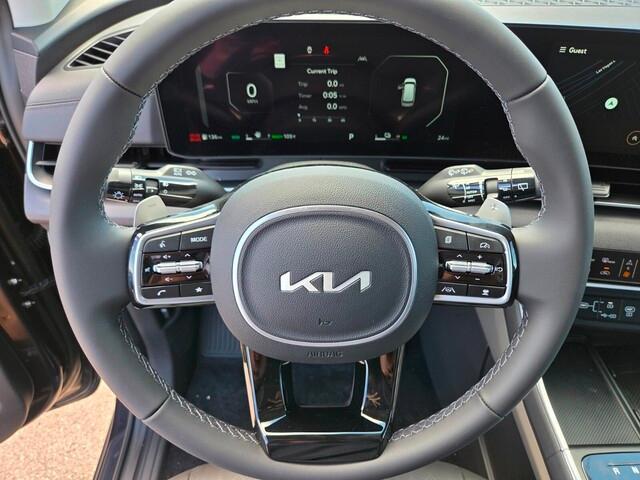 new 2026 Kia Carnival Hybrid car, priced at $47,668