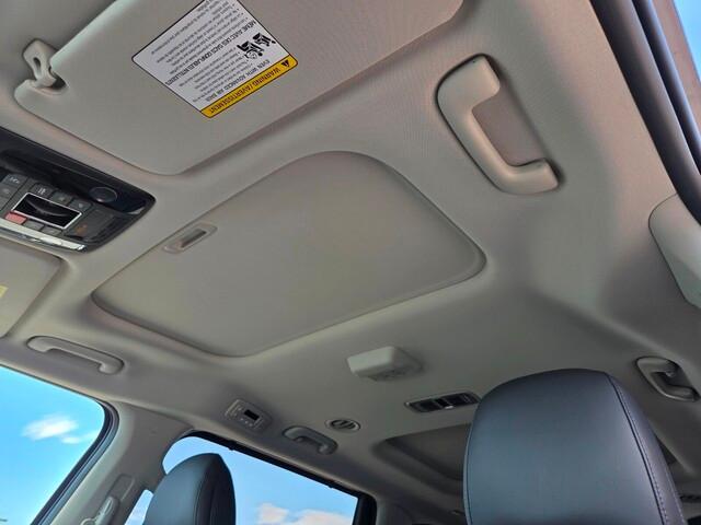 new 2026 Kia Carnival Hybrid car, priced at $47,668