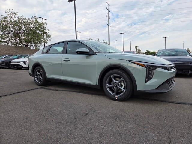 new 2025 Kia K4 car, priced at $23,322