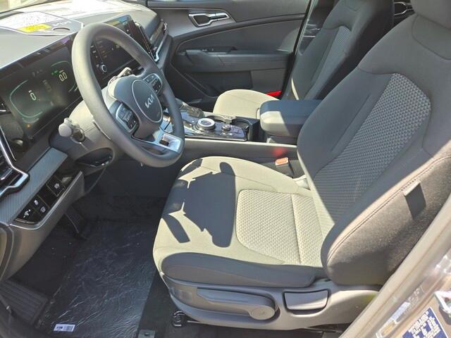 new 2025 Kia Sportage Hybrid car, priced at $29,405