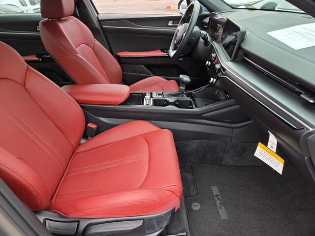 used 2025 Kia K5 car, priced at $29,990