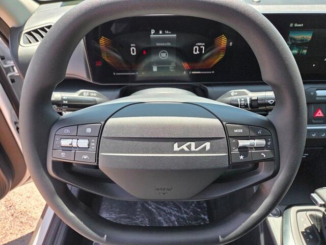 new 2025 Kia K4 car, priced at $22,707