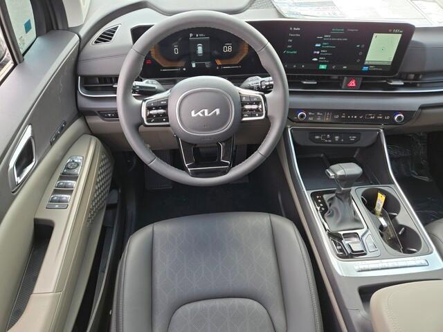 new 2025 Kia Carnival car, priced at $42,441