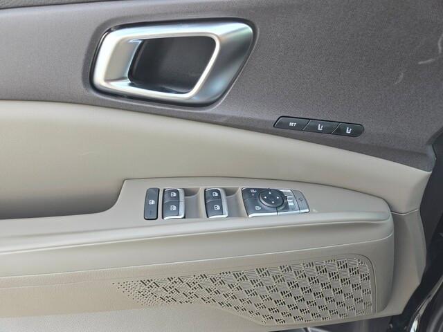 new 2025 Kia Carnival car, priced at $42,441