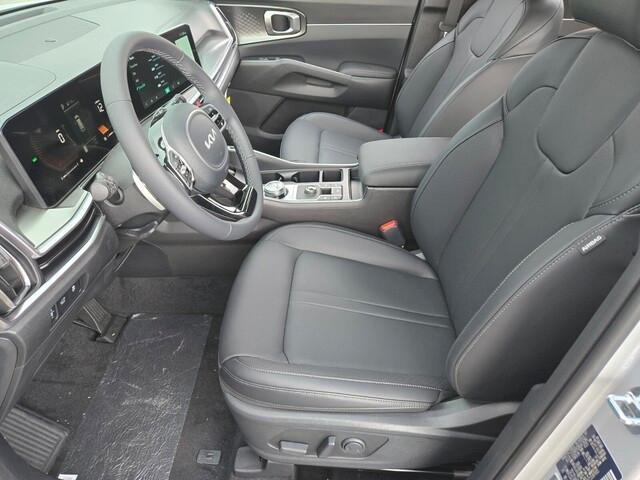 new 2025 Kia Sorento Hybrid car, priced at $37,003