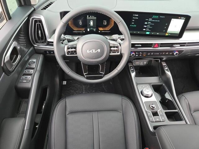 new 2025 Kia Sorento Hybrid car, priced at $37,003