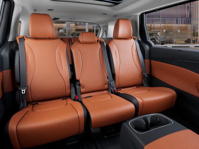 new 2025 Kia Carnival Hybrid car, priced at $56,529