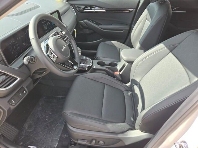 new 2025 Kia Seltos car, priced at $26,497