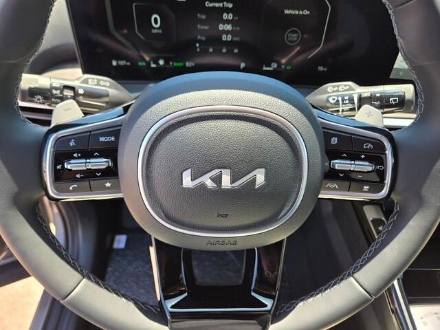 new 2025 Kia Sorento Hybrid car, priced at $45,302