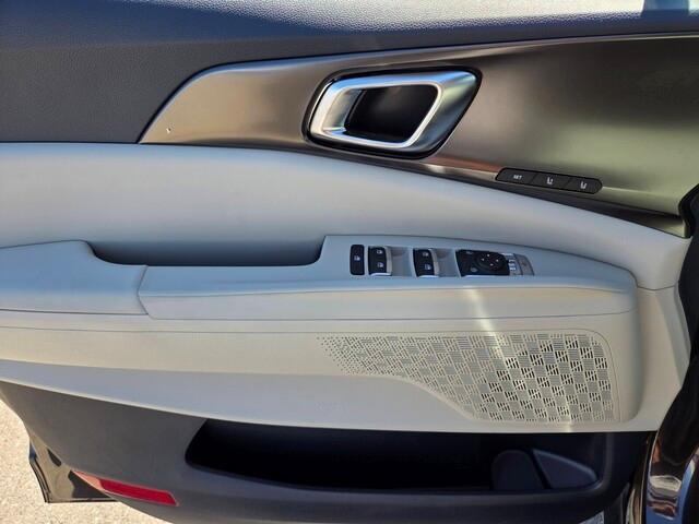 new 2026 Kia Carnival Hybrid car, priced at $48,655