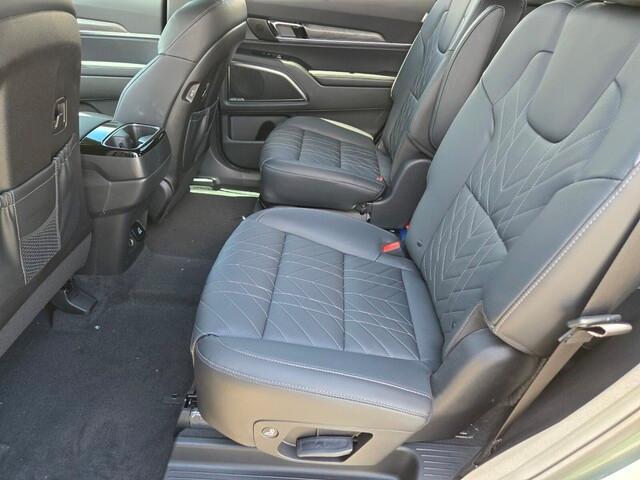 new 2025 Kia Telluride car, priced at $53,609
