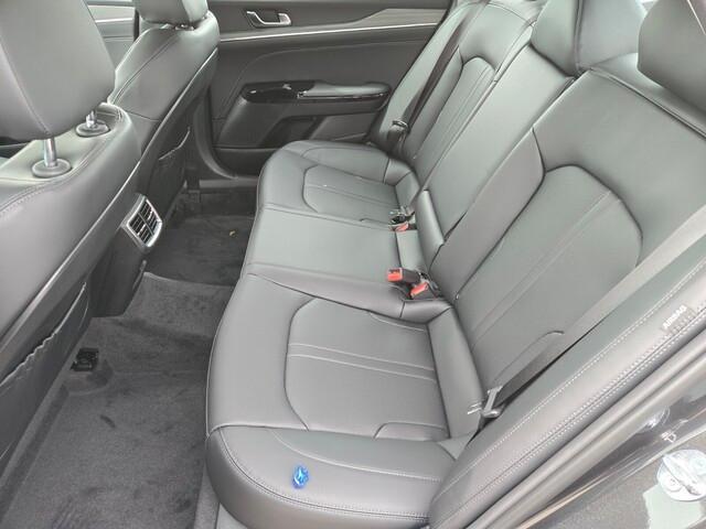 new 2025 Kia K5 car, priced at $33,958