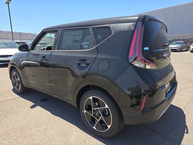 new 2025 Kia Soul car, priced at $25,604