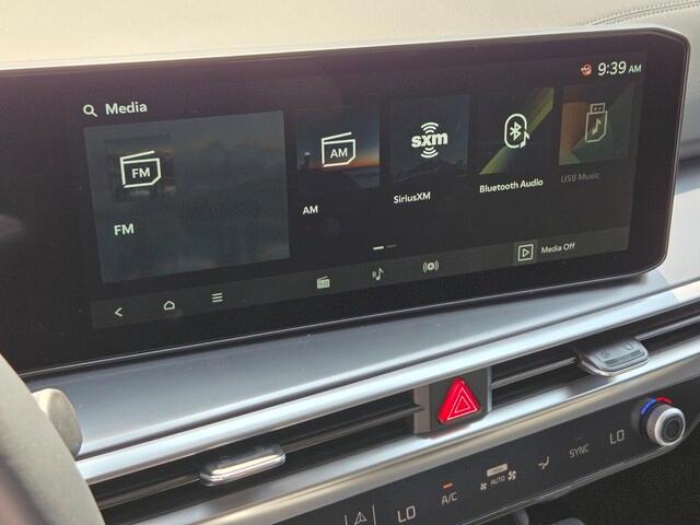 new 2025 Kia Sorento car, priced at $37,915