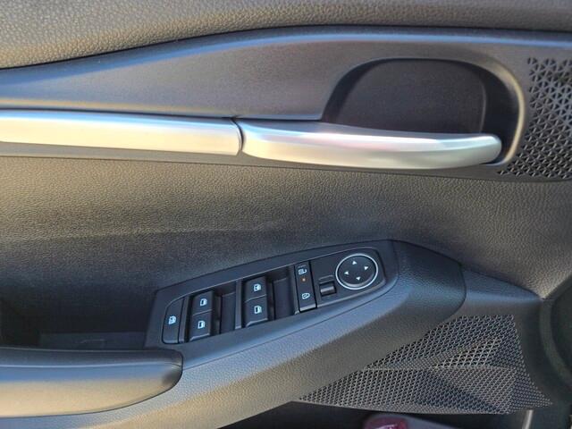 new 2025 Kia Seltos car, priced at $25,579