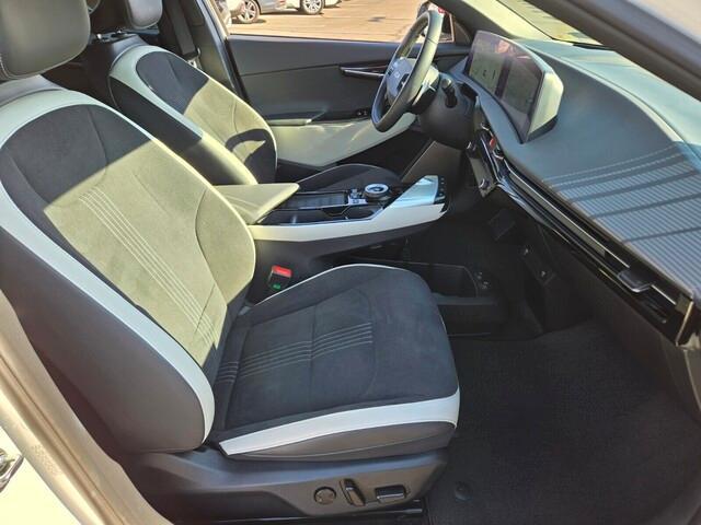 used 2022 Kia EV6 car, priced at $30,990