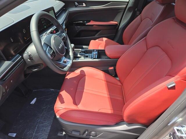 new 2025 Kia K5 car, priced at $31,052