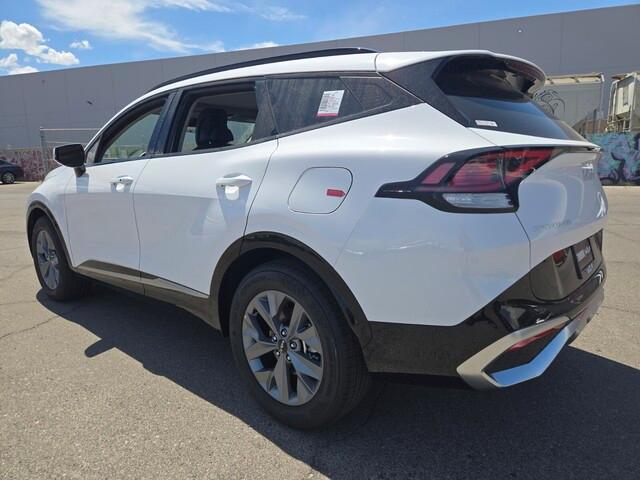 new 2025 Kia Sportage car, priced at $32,681