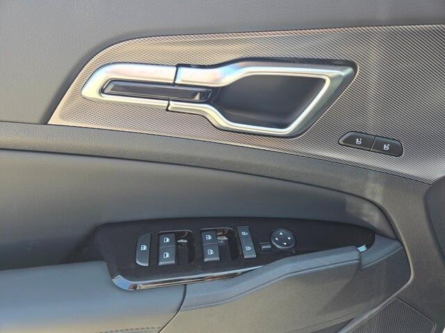 new 2025 Kia Sportage car, priced at $32,681