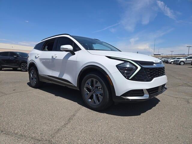 new 2025 Kia Sportage car, priced at $32,681