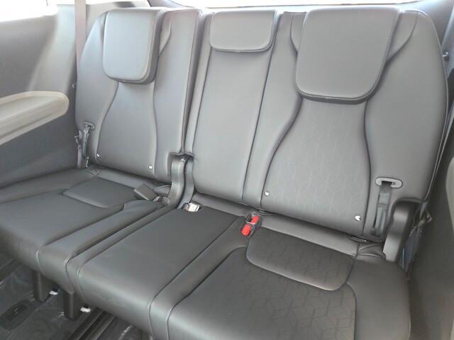 new 2026 Kia Carnival Hybrid car, priced at $48,656