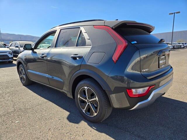 new 2025 Kia Niro car, priced at $29,686