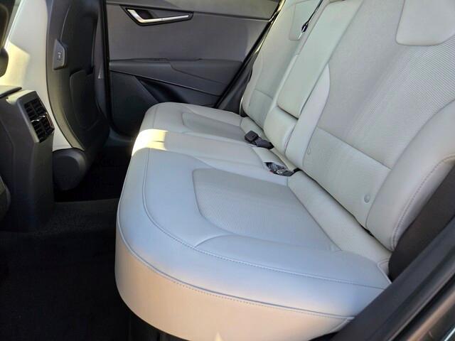 new 2025 Kia Niro car, priced at $29,686