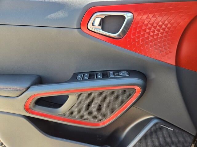new 2025 Kia Soul car, priced at $27,053