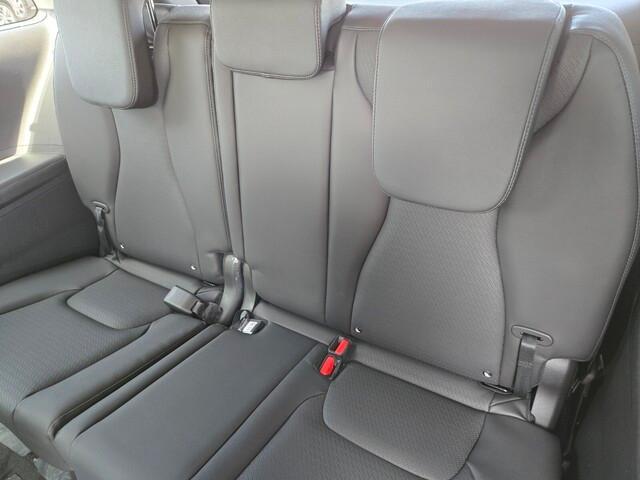 new 2025 Kia Carnival Hybrid car, priced at $55,761