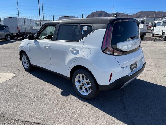 new 2025 Kia Soul car, priced at $23,706