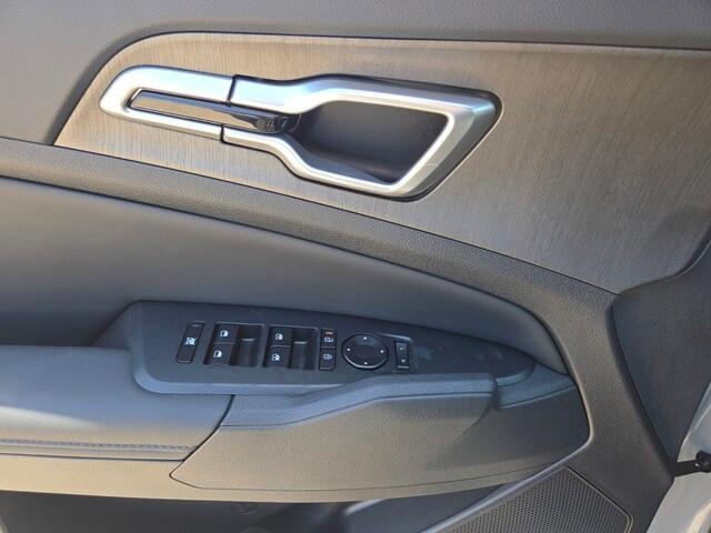 new 2026 Kia Sportage car, priced at $35,146