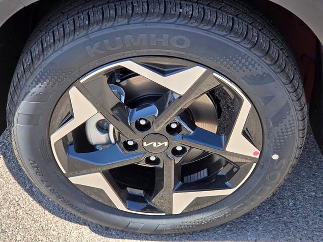 new 2026 Kia Seltos car, priced at $25,859