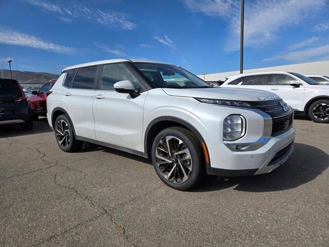 used 2022 Mitsubishi Outlander car, priced at $22,890