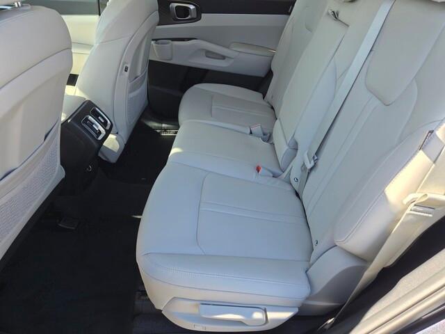 new 2025 Kia Sorento car, priced at $35,460