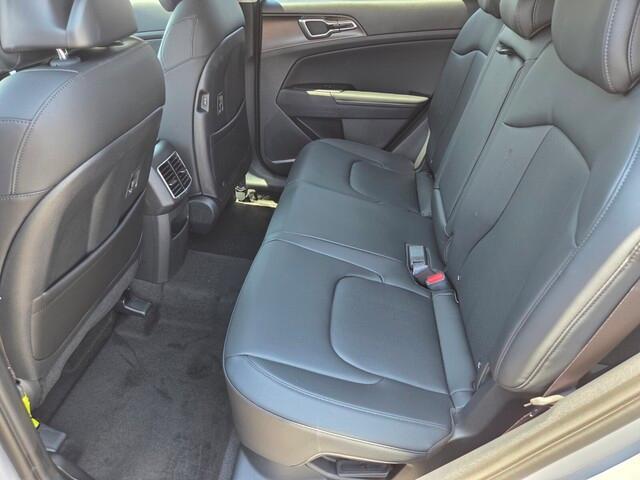 new 2026 Kia Sportage Hybrid car, priced at $35,244