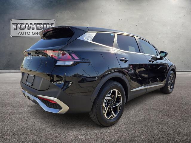 used 2025 Kia Sportage car, priced at $28,400