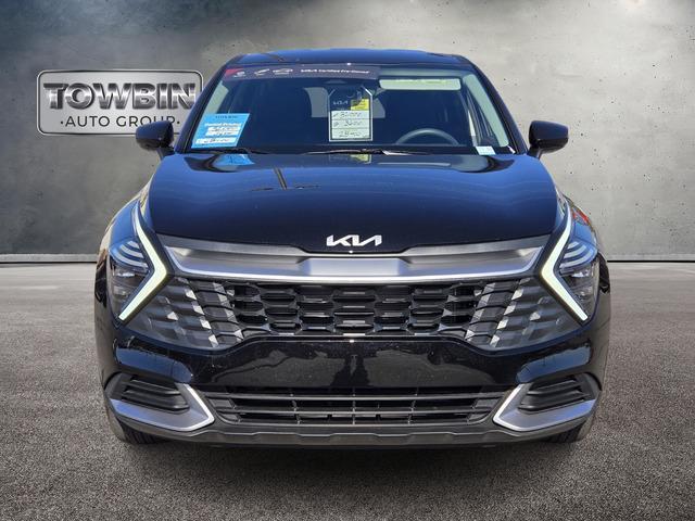 used 2025 Kia Sportage car, priced at $28,400