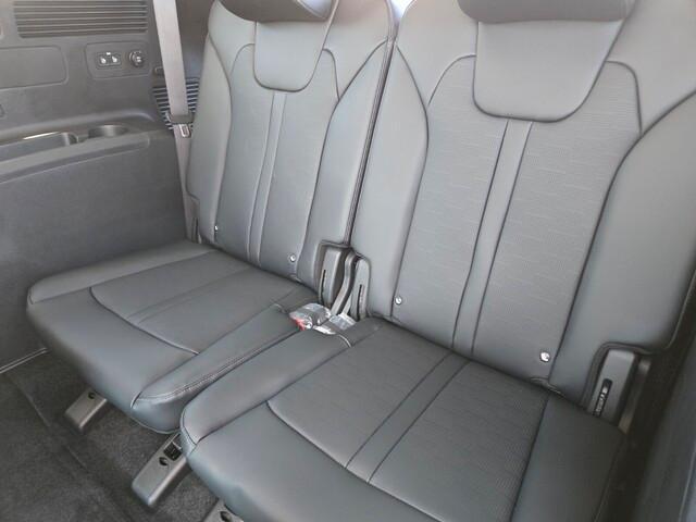 new 2025 Kia Sorento Hybrid car, priced at $38,998
