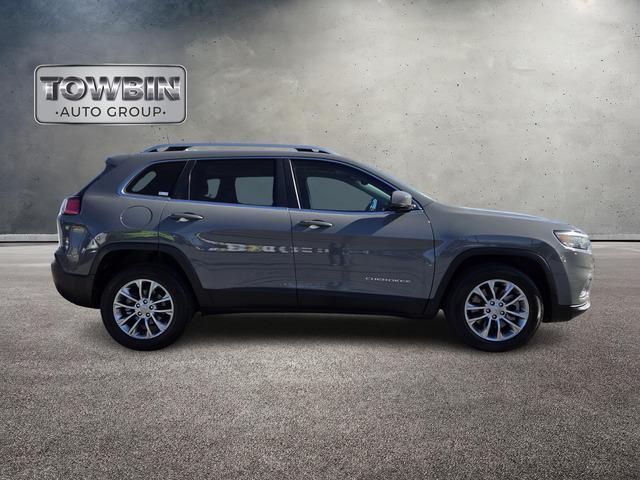 used 2021 Jeep Cherokee car, priced at $15,990