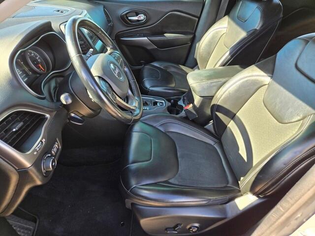 used 2021 Jeep Cherokee car, priced at $15,990