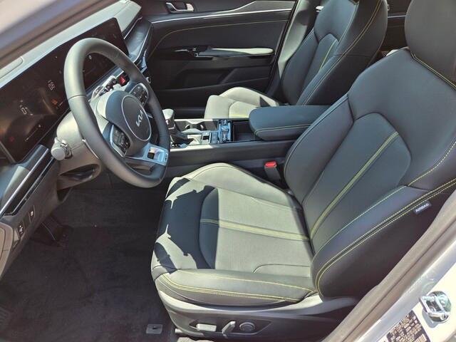 new 2025 Kia K5 car, priced at $33,436