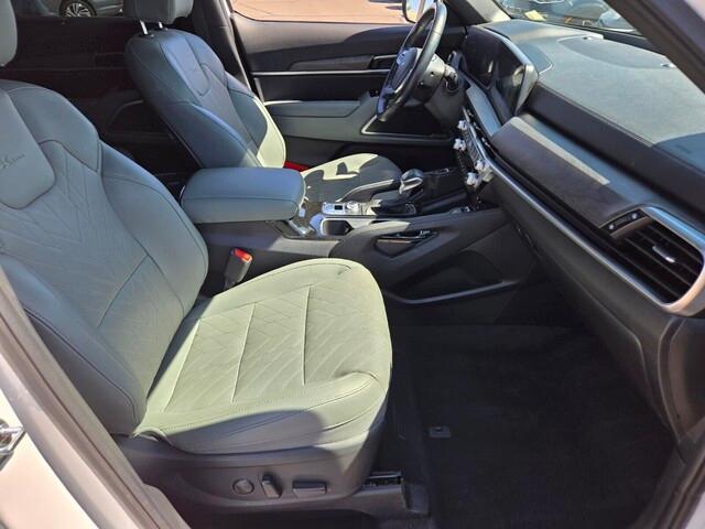 used 2024 Kia Telluride car, priced at $44,990