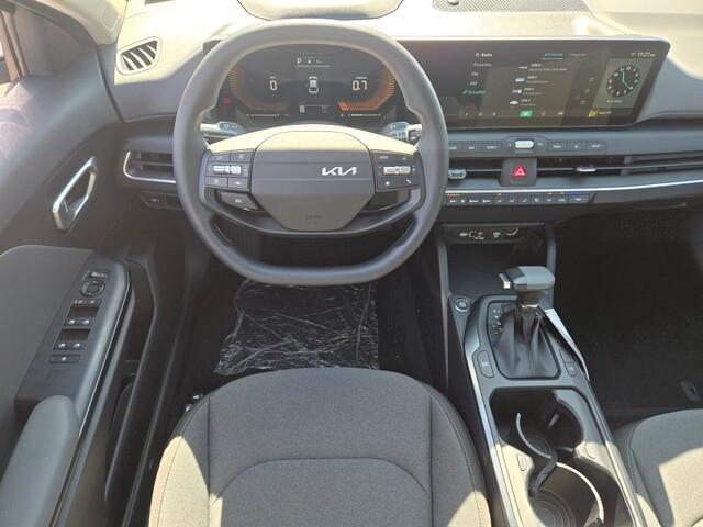 new 2025 Kia K4 car, priced at $23,303