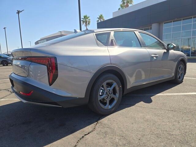 new 2025 Kia K4 car, priced at $23,303