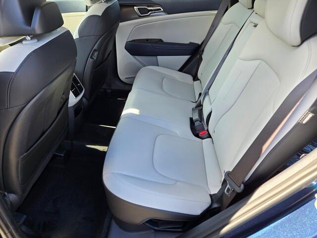 new 2025 Kia Sportage Hybrid car, priced at $32,996